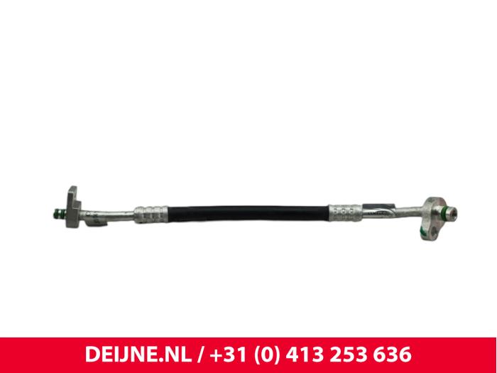 Lynk & Co 08 Klima Leitung O321952