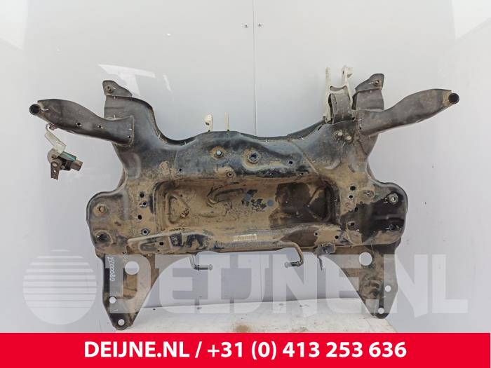 Gebruikte Subframe Lynk &amp; Co 01 1.5 PHEV Prijs € 235,95 Inclusief btw aangeboden door van Deijne Onderdelen Uden B.V.