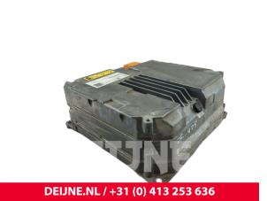 Mercedes eSprinter Batterieladegerät O322030 foto 3