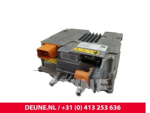 Mercedes eSprinter Batterieladegerät O322030 foto 2