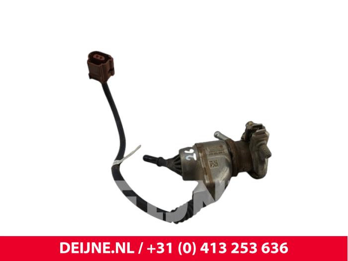 Volkswagen Caddy Adblue injector O322036