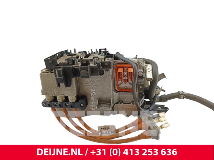 Volvo XC40 Inverter (Hybrid) O322068