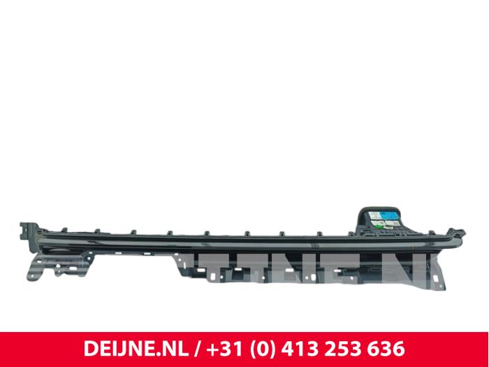 Lynk & Co 08 Armaturenbrett Zierleiste O322098