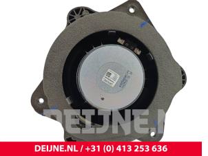 Lynk & Co 08 Speaker O322240 photo 2