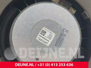 Lynk & Co 08 Speaker O322240 photo 3
