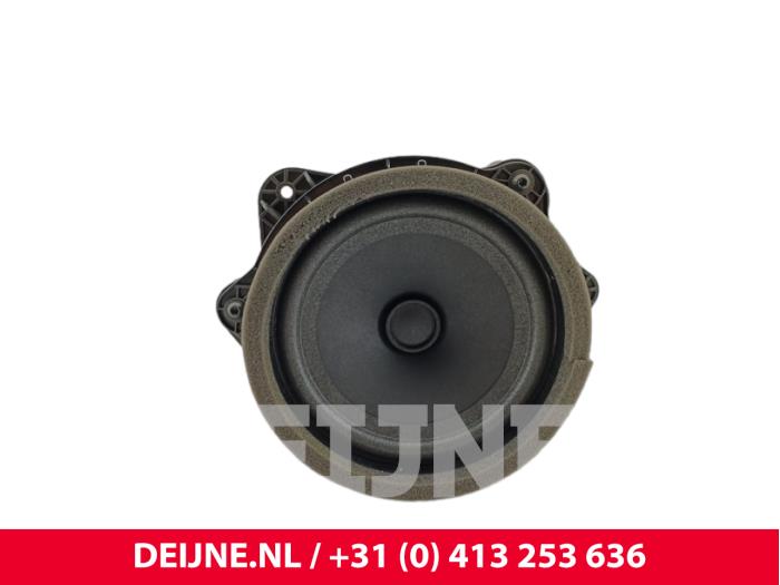 Lynk & Co 08 Lautsprecher O322241