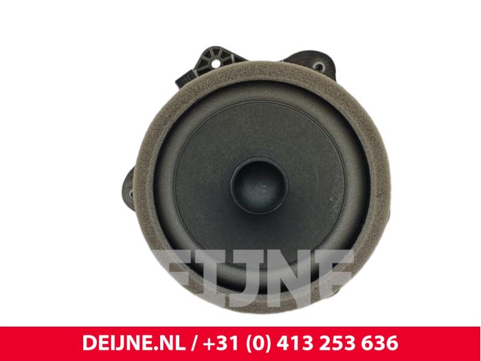 Lynk & Co 08 Lautsprecher O322250
