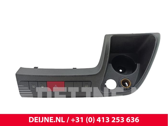 Peugeot Boxer Panikbeleuchtung Schalter O322350