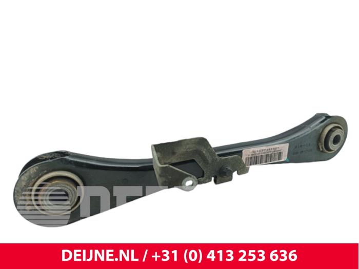 Lynk & Co 08 Reaktionsstange links hinten O322482