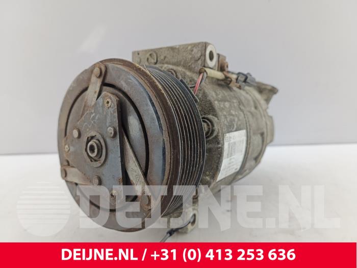 Renault Trafic Klimapumpe O322640