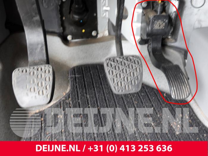 Mercedes Sprinter Gaspedal O322854