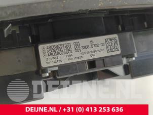 Mercedes Sprinter Panic lighting switch O322871 photo 3
