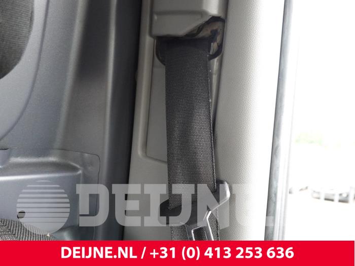 Mercedes Sprinter Sicherheitsgurt links vorne O322905