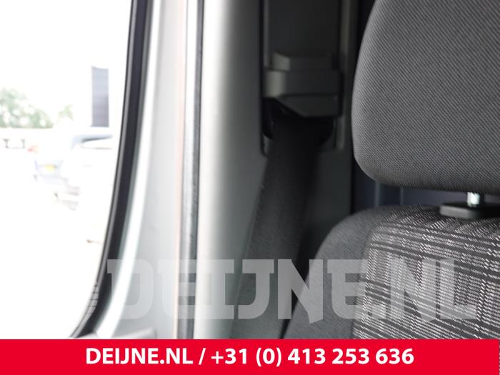 Mercedes Sprinter Sicherheitsgurt rechts vorne O322906