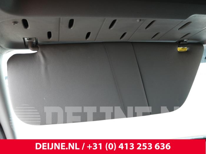Mercedes Sprinter Zonneklep O322914