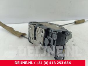 Renault Master Deurslot Mechaniek 2Deurs links O322778 foto 4