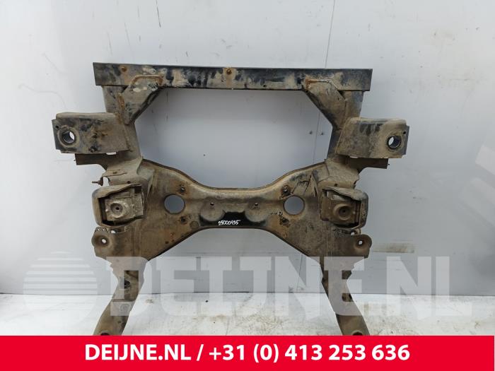 Gebruikte Subframe Mercedes Vito (639.6) 2.2 110 CDI 16V Euro 5 Prijs € 169,40 Inclusief btw aangeboden door van Deijne Onderdelen Uden B.V.