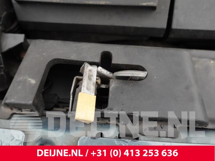 Volvo V50 Slotplaat voor O323320