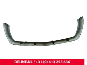 Mercedes Sprinter Grille Lijst O323359 foto 2