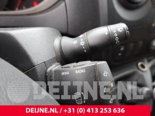 Renault Master Steering column stalk O323398 photo 2