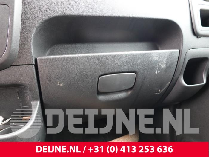 Renault Master Handschuhfach O323399