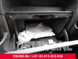 Renault Master Glovebox O323399 photo 2