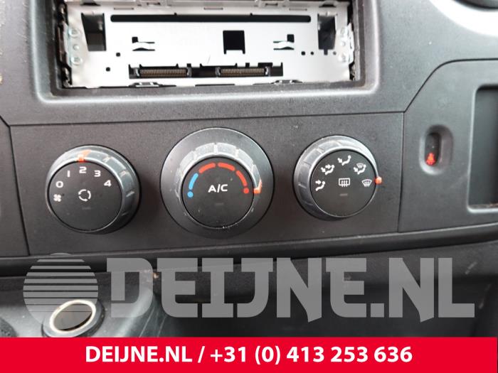 Renault Master Kachel Bedieningspaneel O323410