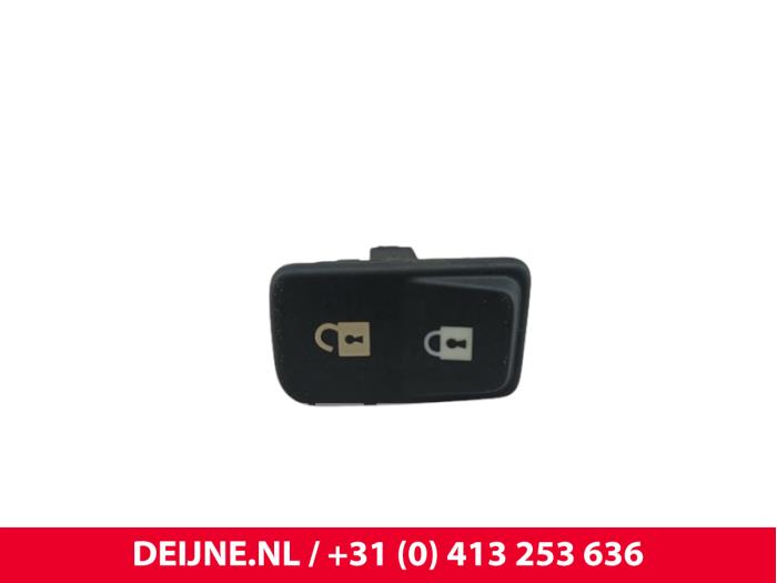 Volvo V50 Zentralverriegelung Schalter O323473