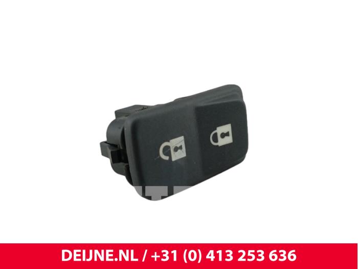 Volvo V50 Zentralverriegelung Schalter O323470