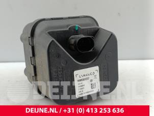 Lynk & Co 01 Hupe O323516 foto 2