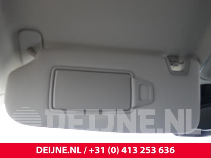 Lynk & Co 01 Sonnenblende O323581