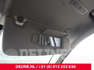 Lynk & Co 01 Zonneklep O323582 foto 2