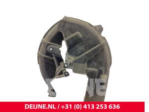 Volvo XC60 Wheel arch liner O323644 photo 2