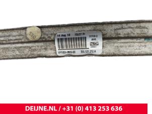 Volkswagen Transporter Radiateur O323679 foto 2