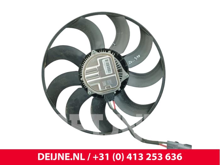 Lynk & Co 08 RI Scheibe Intelligent O323769
