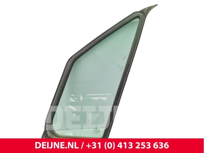 Volkswagen Crafter Driehoeks Ruit rechts-voor O323773