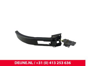 Mercedes Sprinter Türfänger 2-türig links O323777 foto 2