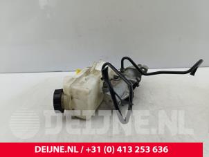 Volvo XC40 Master cylinder O323792 photo 3