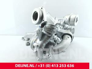 Volkswagen Crafter Turbo O323825 foto 2