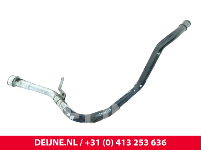 Volvo V70 Vulpijp Brandstoftank O323853
