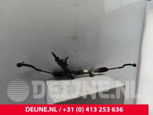 Opel Vivaro Lenkgetriebe Servo O323863 foto 3