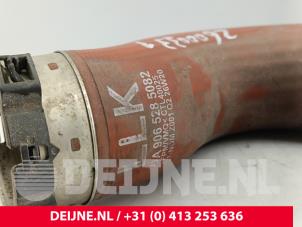 Mercedes Sprinter Intercooler Schlauch O323868 foto 2