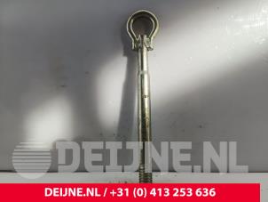 Toyota Pro-Ace Abschleppöse vorne O323891 foto 2
