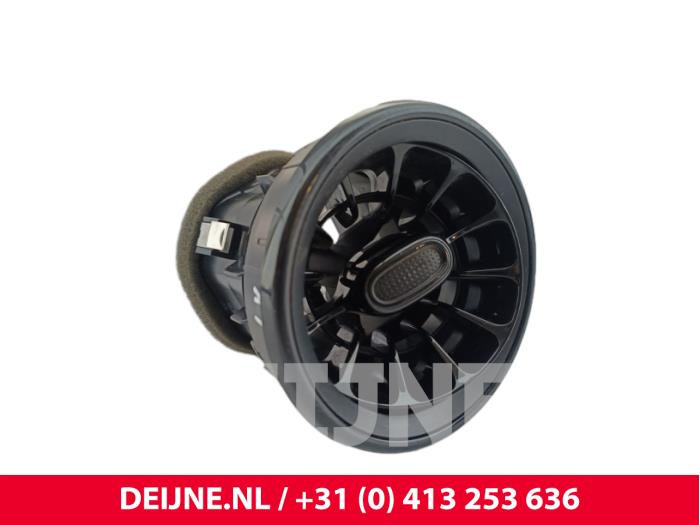 Mercedes Sprinter Luchtrooster Dashboard O323899