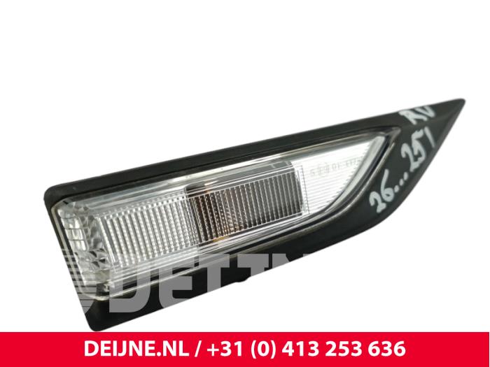 Volkswagen Caddy Blinker Kotflügel rechts vorne O323902