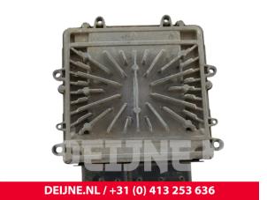 Volvo V60 Engine management computer O323910 photo 2