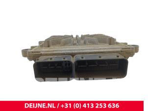 Volvo V60 Engine management computer O323910 photo 3