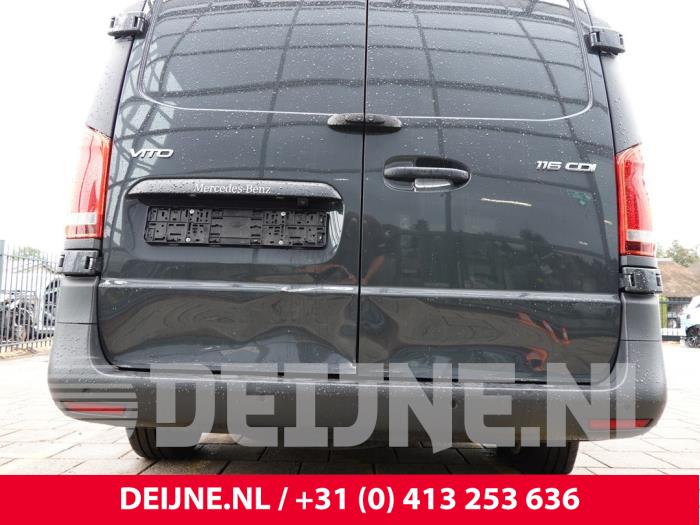 Mercedes Vito Achterbumper O324008