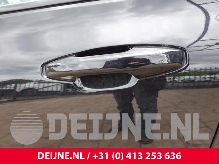 Volvo V60 Türgriff 4-türig links vorne O324124
