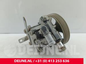 Peugeot Boxer Power steering pump O324150 photo 2